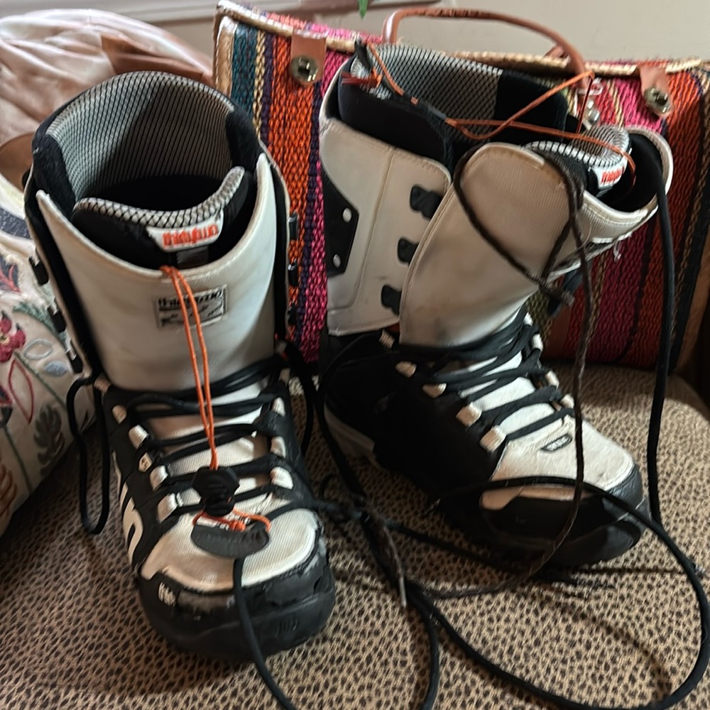 Snow Boots